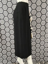 Charger l&#39;image dans la galerie, Jupe Dries Van Noten taille 38
