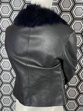 Charger l&#39;image dans la galerie, Blouson en cuir Paul Smith taille 36
