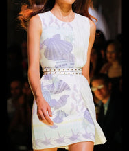 Charger l'image dans la galerie, Haut Versace taille 42
