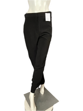 Charger l'image dans la galerie, Superbe pantalon Céline neuf avec étiquette taille 36
