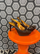 Charger l&#39;image dans la galerie, Paire d’escarpins vintage Céline pointure 36 1/2 neufs
