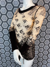 Charger l&#39;image dans la galerie, Haut en mesh Jean Paul Gaultier taille 38
