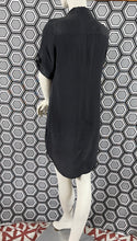 Charger l&#39;image dans la galerie, Robe chemise Equipment en soie taille 36
