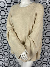 Charger l&#39;image dans la galerie, Pull Totême taille 38

