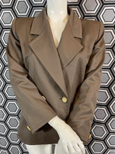 Charger l&#39;image dans la galerie, Blazer Yves Saint Laurent taille 40
