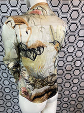 Charger l&#39;image dans la galerie, Incroyable chemise Roberto Cavalli taille 38

