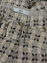 Charger l&#39;image dans la galerie, Pantalon Prada brodé doré taille 38
