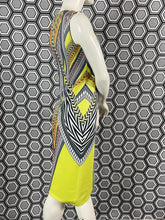 Charger l&#39;image dans la galerie, Incroyable robe Gai Mattiolo taille 38
