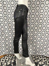 Charger l&#39;image dans la galerie, Pantalon en cuir Acne Studios taille 34
