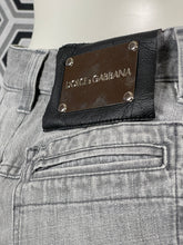Charger l&#39;image dans la galerie, Jeans gris clair Dolce &amp; Gabbana taille 34
