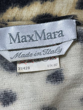 Charger l&#39;image dans la galerie, Haut Max Mara taille 38
