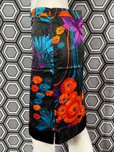 Charger l&#39;image dans la galerie, Jupe Dolce &amp; Gabbana taille
