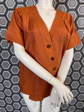 Charger l&#39;image dans la galerie, Haut Yves Saint Laurent rive gauche taille 38
