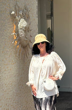 Charger l&#39;image dans la galerie, Blouse Christian Dior taille 38
