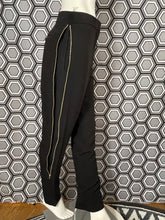 Charger l'image dans la galerie, Superbe pantalon Céline neuf avec étiquette taille 36
