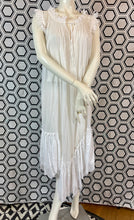 Charger l'image dans la galerie, Superbe robe Jean Paul Gaultier et son crop top assorti taille 36

