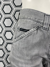 Charger l&#39;image dans la galerie, Jeans gris clair Dolce &amp; Gabbana taille 34
