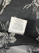 Charger l&#39;image dans la galerie, Jupe Chantal Thomass taille 38
