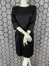 Charger l'image dans la galerie, Robe noire Courrèges taille 42
