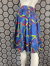 Charger l'image dans la galerie, Superbe jupe asymétrique Yves Saint Laurent rive gauche 1991 taille 38
