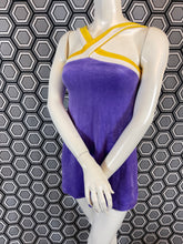 Charger l&#39;image dans la galerie, Haut en éponge Pierre Cardin taille 38
