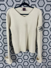Charger l&#39;image dans la galerie, Pull Jean-Paul Gaultier taille 38
