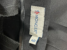 Charger l&#39;image dans la galerie, Pantalon noir Moncler taille 36
