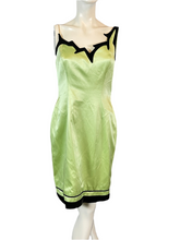 Charger l'image dans la galerie, Superbe et rare robe Thierry  Mugler taille 40
