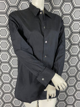 Charger l&#39;image dans la galerie, Chemise noire Yohji Yamamoto taille 40
