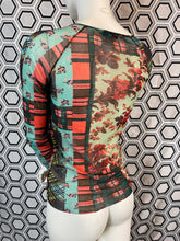 Charger l&#39;image dans la galerie, Haut en mesh Kenzo taille 40
