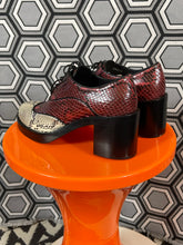 Charger l'image dans la galerie, Sublimes Chaussures en python Miu Miu pointure 36
