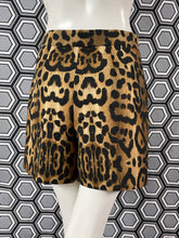 Charger l&#39;image dans la galerie, Short léopard Giambattista Valli taille 36
