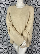 Charger l&#39;image dans la galerie, Pull Totême taille 38
