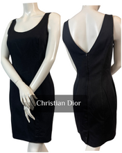 Charger l'image dans la galerie, Robe noire Christian Dior taille 36

