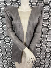 Charger l&#39;image dans la galerie, Veste Pleats Please Issey Miyake
