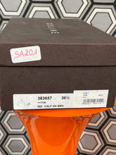 Charger l&#39;image dans la galerie, Paire d’escarpins vintage Céline pointure 36 1/2 neufs
