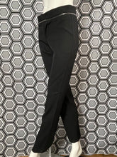 Charger l'image dans la galerie, Superbe pantalon Gucci taille 34
