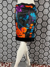 Charger l&#39;image dans la galerie, Jupe Dolce &amp; Gabbana taille
