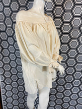 Charger l&#39;image dans la galerie, Blouse Christian Dior taille 38
