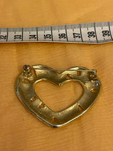 Charger l&#39;image dans la galerie, Lot de broches vintage
