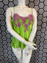Charger l'image dans la galerie, Top en soie Marjolaine taille 40
