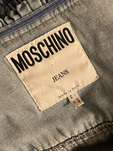 Charger l'image dans la galerie, Veste en jeans Moschino taille 40
