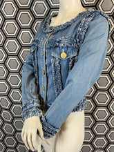 Charger l'image dans la galerie, Veste en jeans Moschino taille 40
