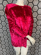 Charger l'image dans la galerie, Superbe Haut Yves Saint Laurent rive gauche taille 44
