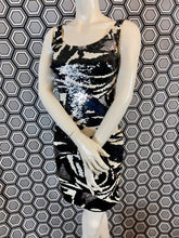 Charger l'image dans la galerie, Superbe robe à sequins Blacktie Oleg Cassini taille 38
