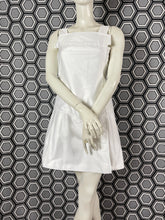 Charger l&#39;image dans la galerie, Robe blanche Courrèges taille 36
