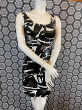 Charger l'image dans la galerie, Superbe robe à sequins Blacktie Oleg Cassini taille 38
