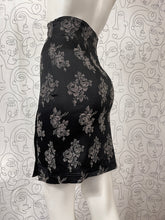 Charger l&#39;image dans la galerie, Jupe Chantal Thomass taille 38
