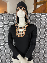 Charger l&#39;image dans la galerie, Haut à capuche Jean Paul Gaultier taille 36
