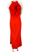 Charger l&#39;image dans la galerie, Robe longue rouge Yves Saint Laurent rive gauche taille 40
